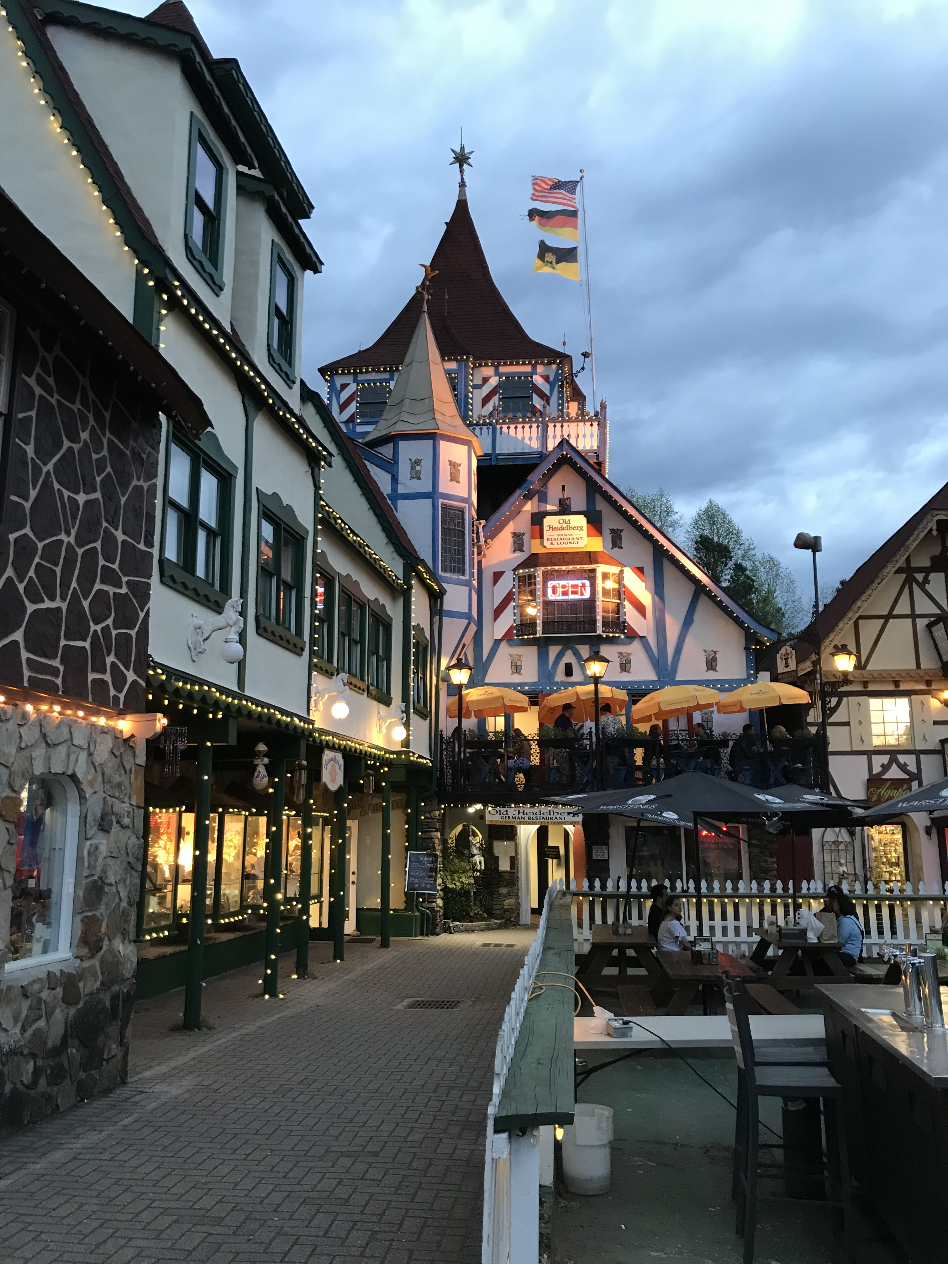 C05C483D-4CE3-430C-A5D3-572393868818